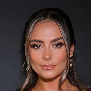 Career Goals: Influencer, Actress, or Something More?