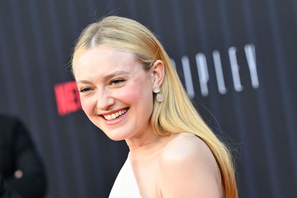 Who Is Dakota Fanning?